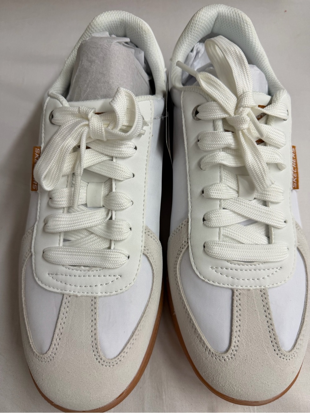 Classic Sketchers White Lace-Up Sneakers